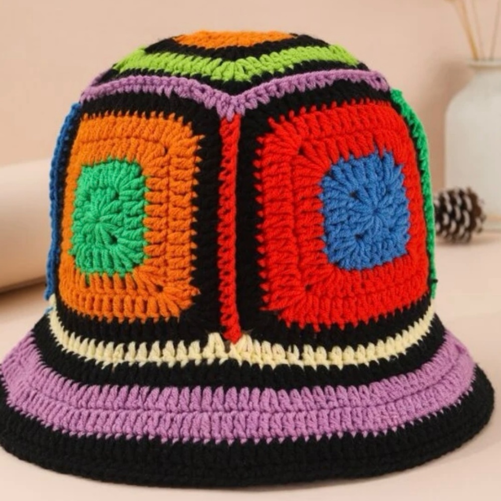 Women’s / Girls Crochet Bucket Hat